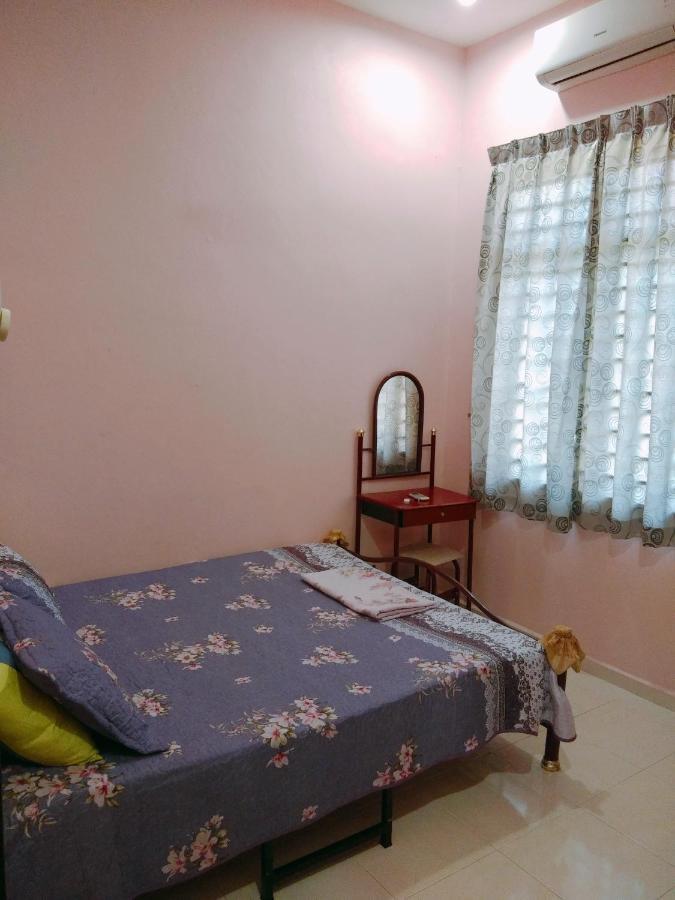 Davallia Homestay Dungun Kültér fotó